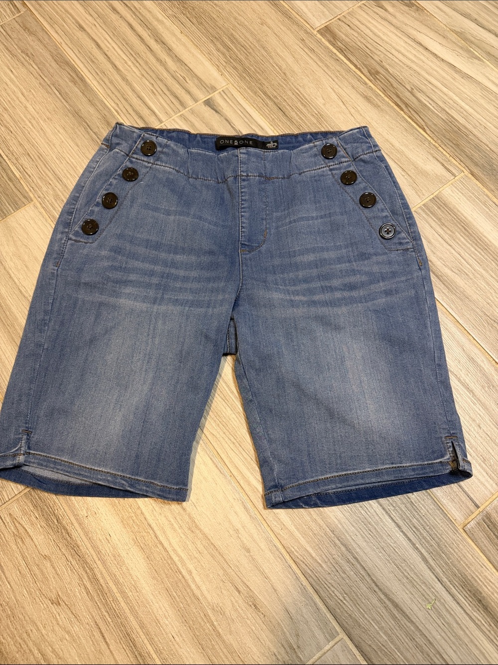 one 5 one Women's Button-Detail Denim Bermuda Shorts - Light Blue